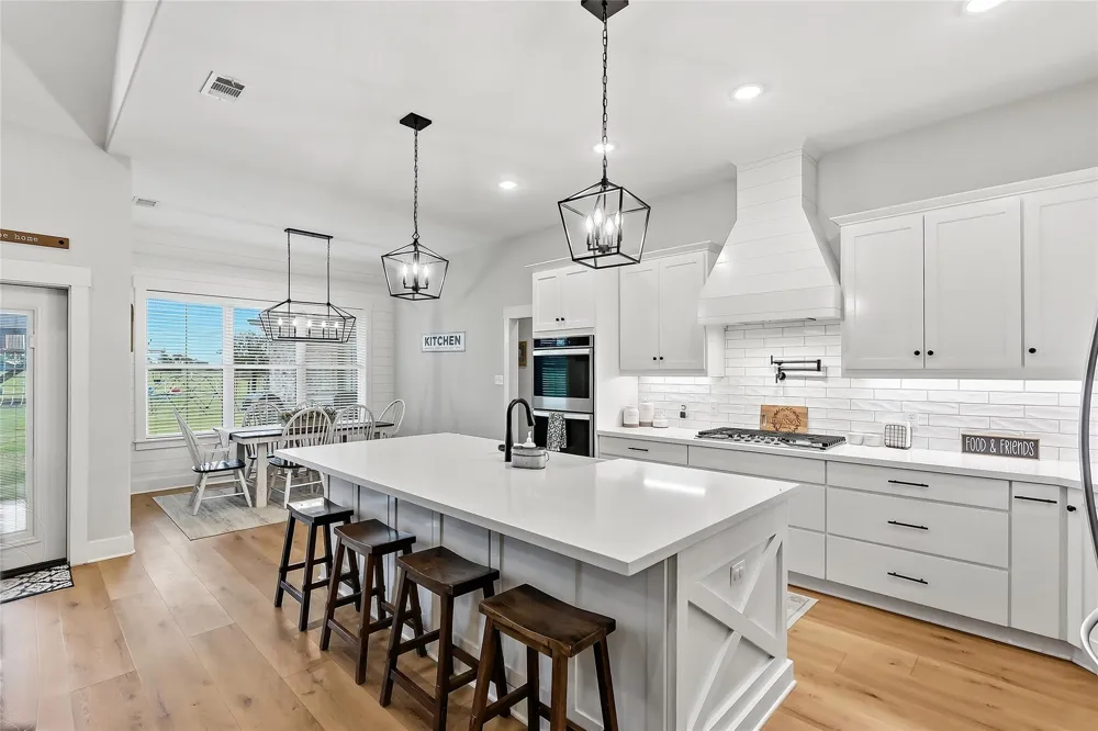 10547 Acacia Lane Hearne, TX 77859