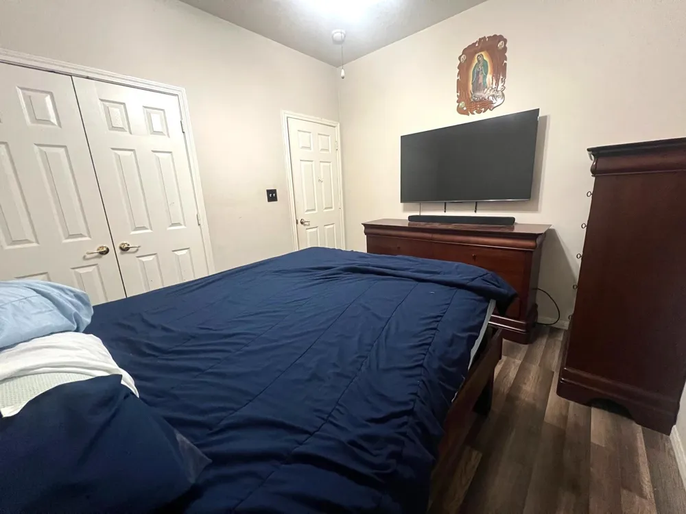 714 Fowlkes Street Sealy, TX 77474