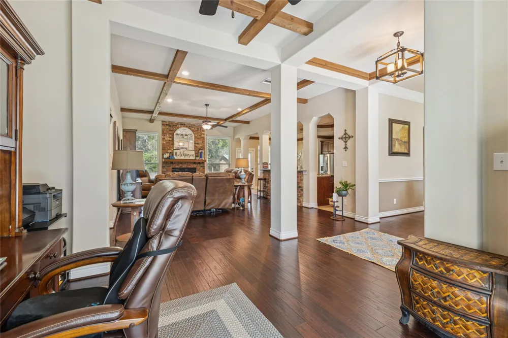 118 Roosevelt Street Shepherd, TX 77371