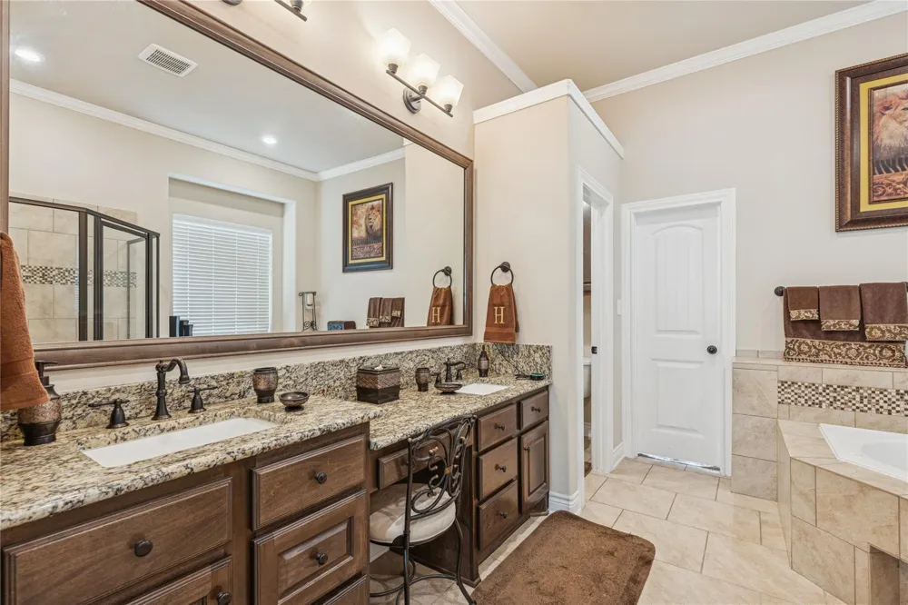 118 Roosevelt Street Shepherd, TX 77371