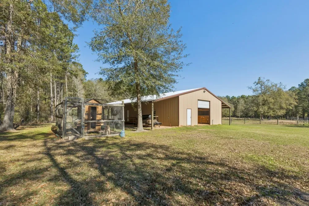 118 Roosevelt Street Shepherd, TX 77371