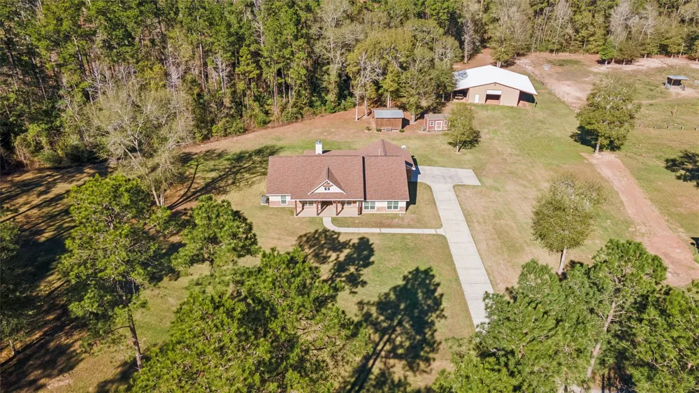 118 Roosevelt Street Shepherd, TX 77371