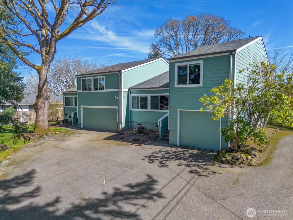 3023 Bridgeport Way W #B University Place, WA 98466