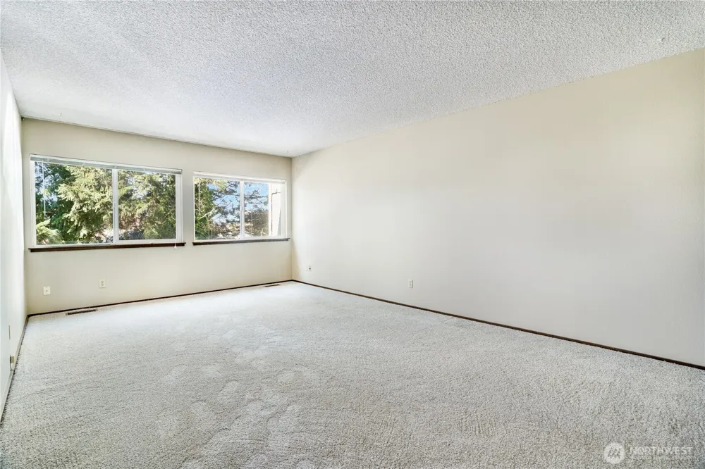3023 Bridgeport Way W #B University Place, WA 98466