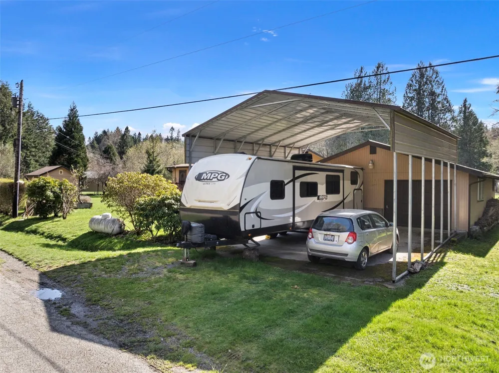 210 Kelly Road Brinnon, WA 98320