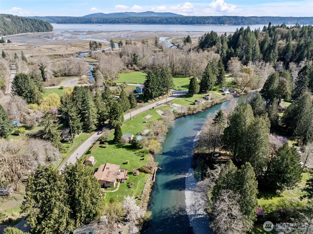 210 Kelly Road Brinnon, WA 98320