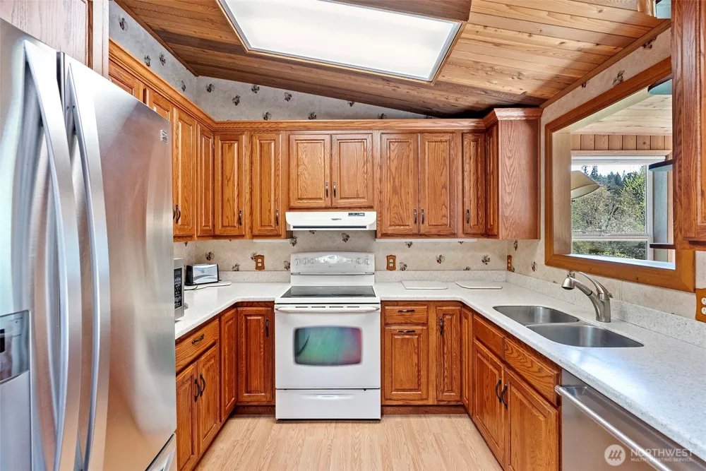 210 Kelly Road Brinnon, WA 98320
