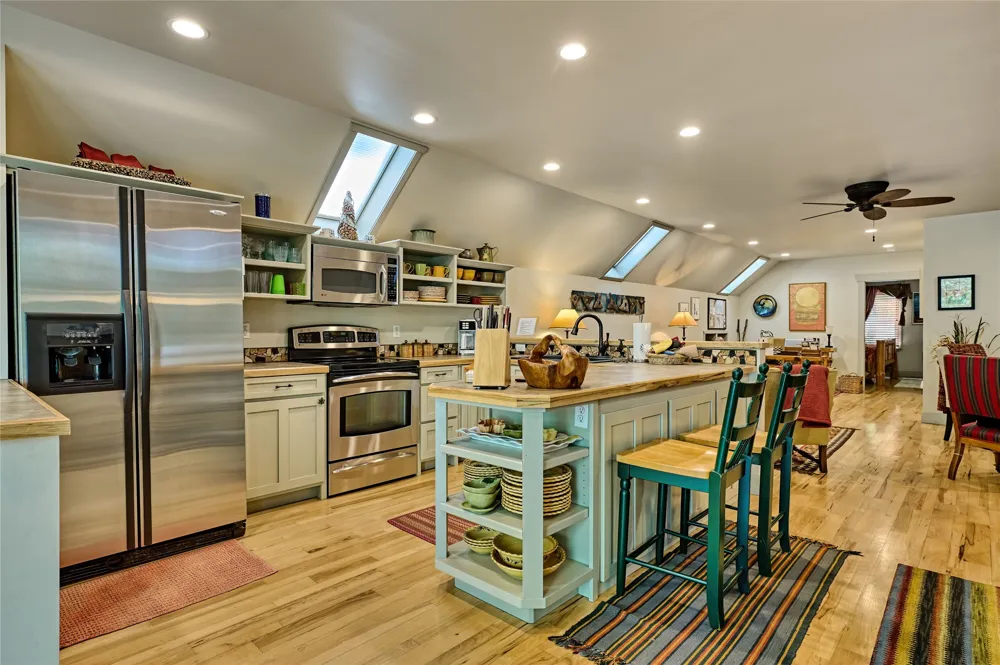 178 Whetstone Gap Road Lake Toxaway, NC 28747