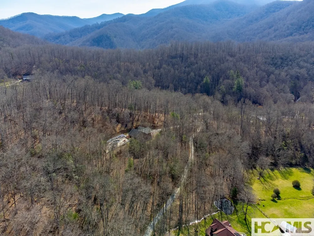 112 Hawks Nest Ridge Cullowhee, NC 28723