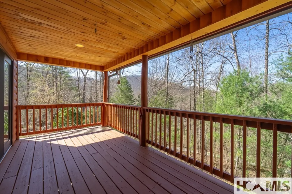 112 Hawks Nest Ridge Cullowhee, NC 28723