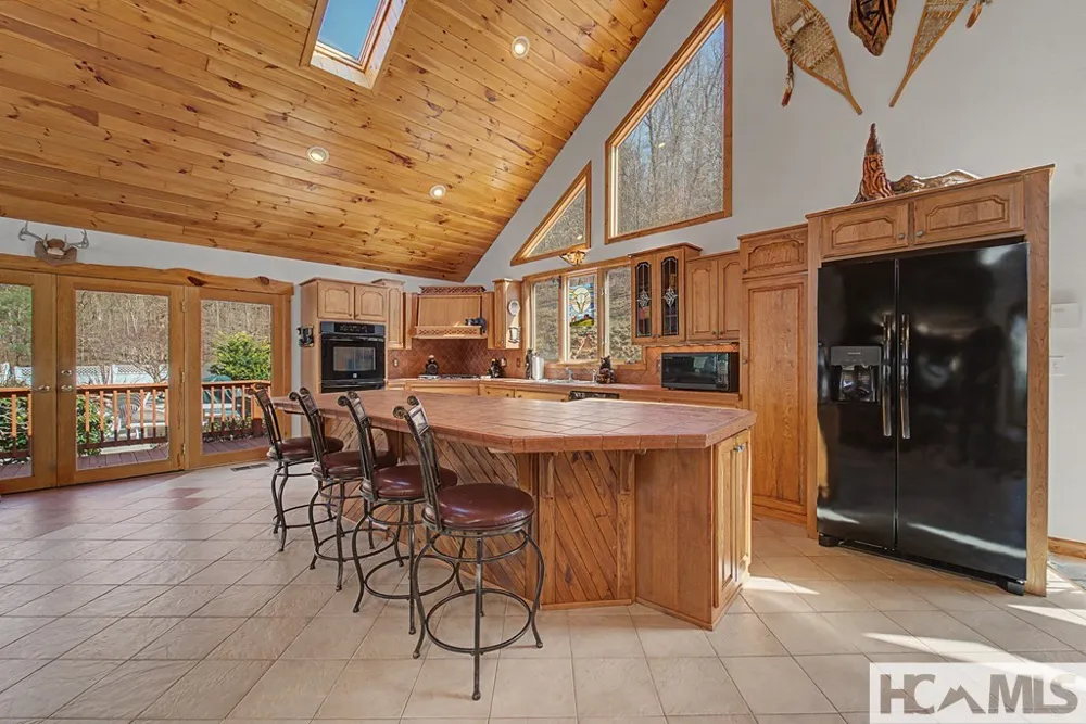 112 Hawks Nest Ridge Cullowhee, NC 28723