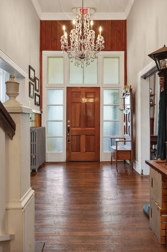105 Roberts St Livingston, TN 38570