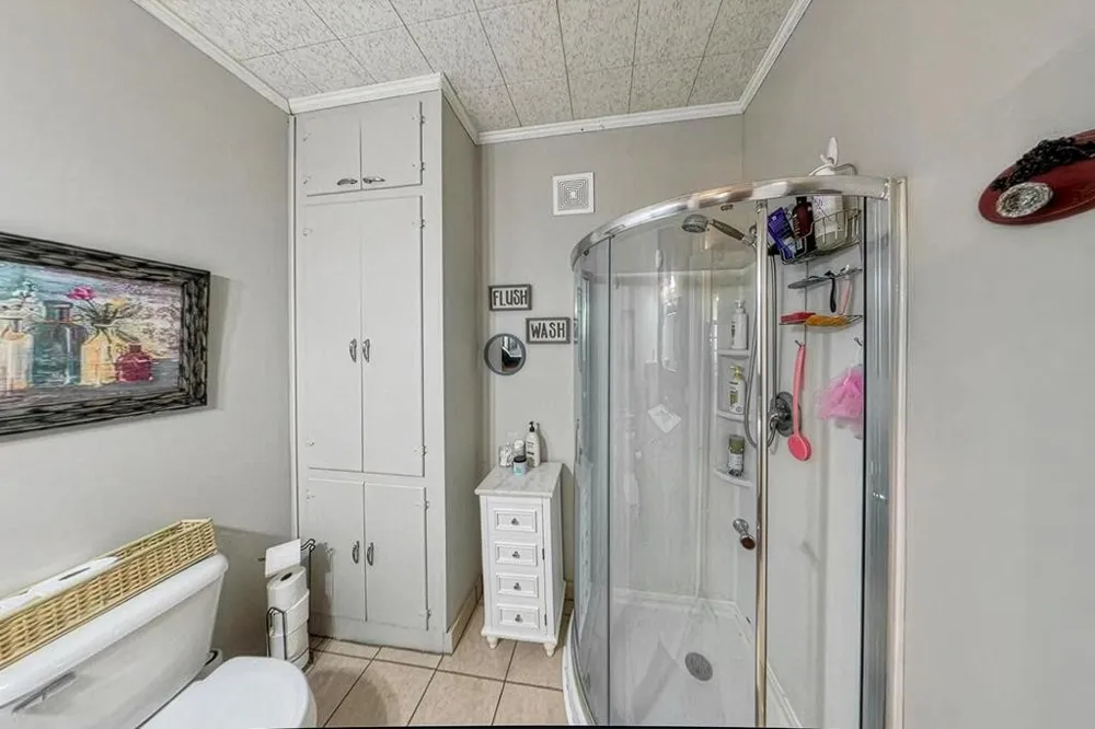105 Roberts St Livingston, TN 38570