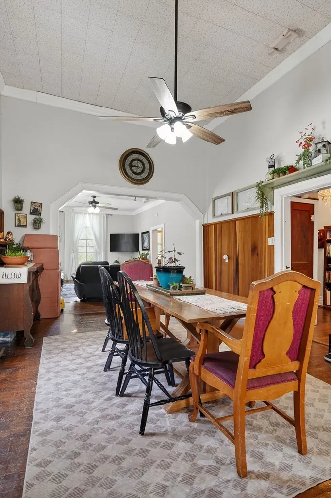 105 Roberts St Livingston, TN 38570