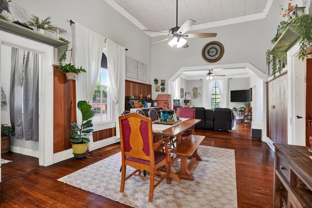 105 Roberts St Livingston, TN 38570