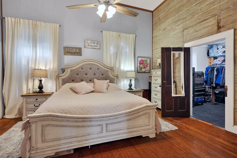105 Roberts St Livingston, TN 38570
