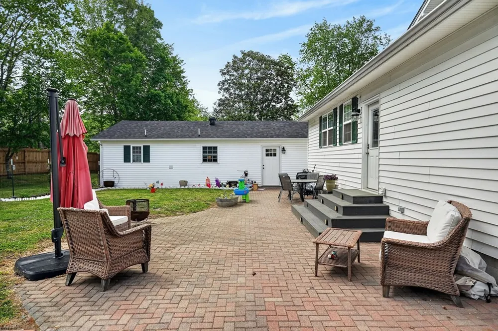 105 Roberts St Livingston, TN 38570