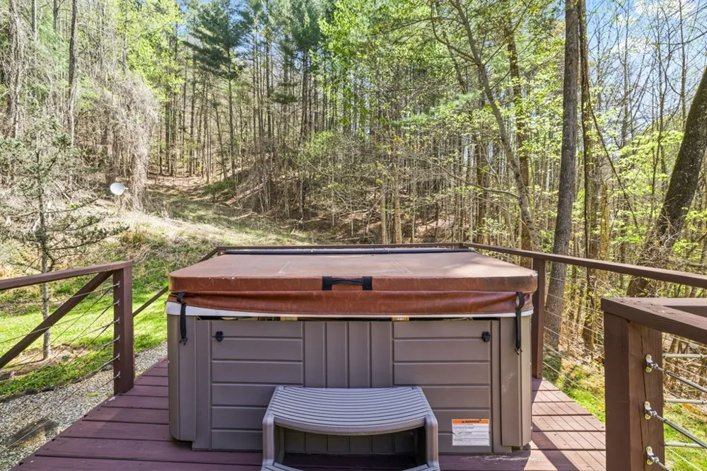 Chickadee Drive Bryson City, NC 28713