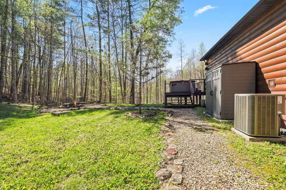 Chickadee Drive Bryson City, NC 28713