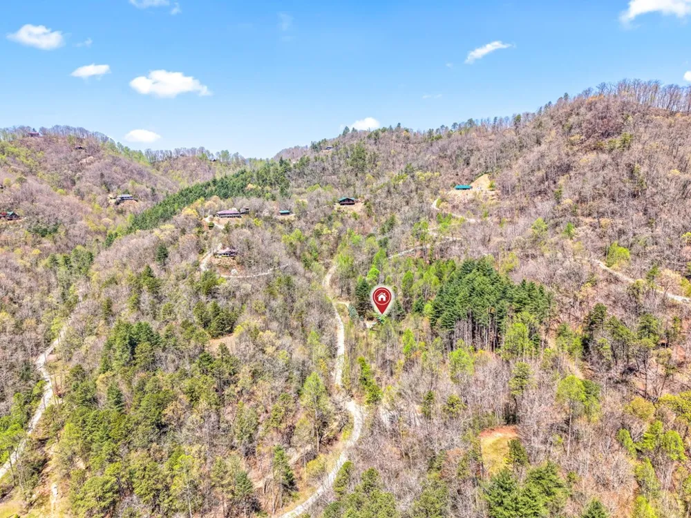 Chickadee Drive Bryson City, NC 28713