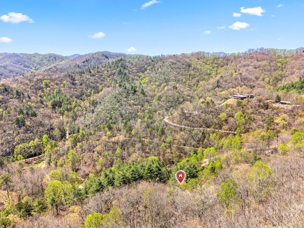 Chickadee Drive Bryson City, NC 28713