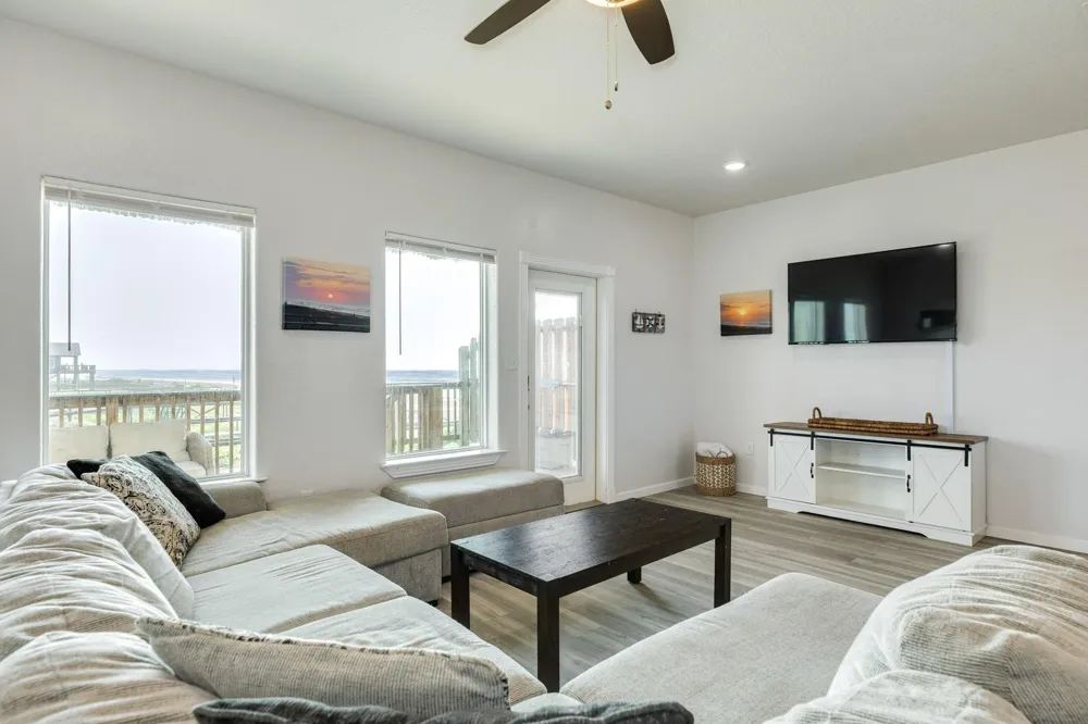 116 Howard Avenue #G Surfside Beach, TX 77541