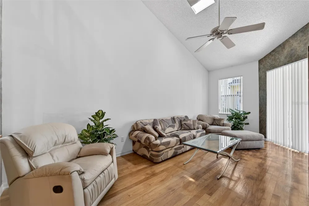 1050 STARKEY ROAD #509 Largo, FL 33771