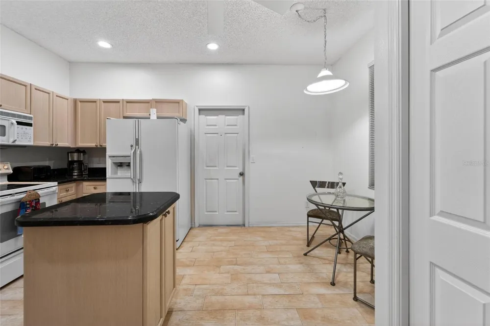 1050 STARKEY ROAD #509 Largo, FL 33771