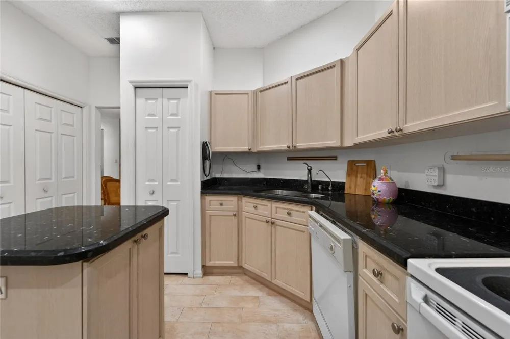 1050 STARKEY ROAD #509 Largo, FL 33771