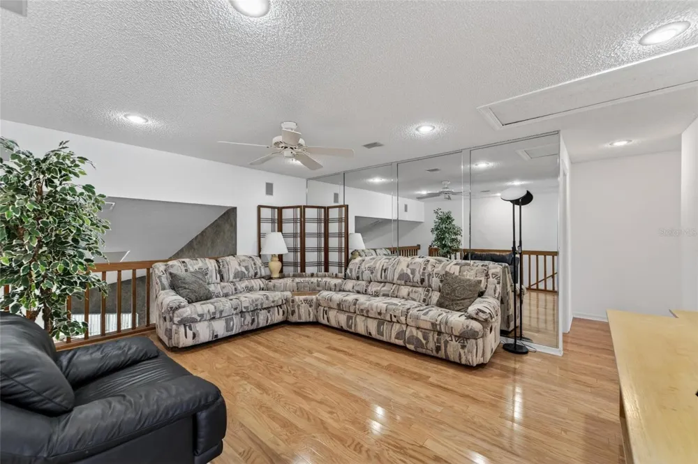 1050 STARKEY ROAD #509 Largo, FL 33771