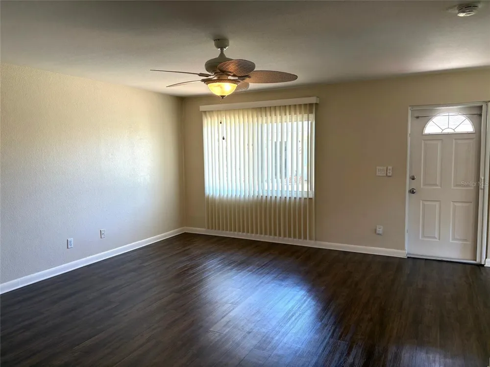 2202 CLUBHOUSE DRIVE #185 Sun City Center, FL 33573