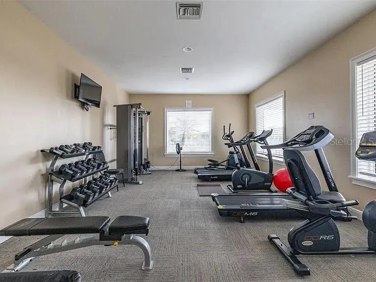 33 TIKI TURN HYW 630 E Lake Wales, FL 33898