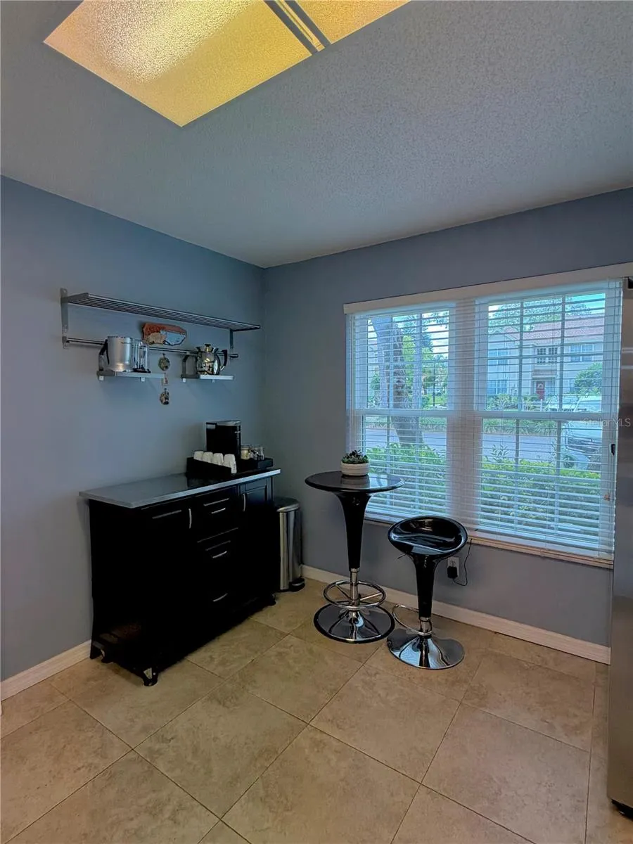2122 CLOVER HILL ROAD Palm Harbor, FL 34683