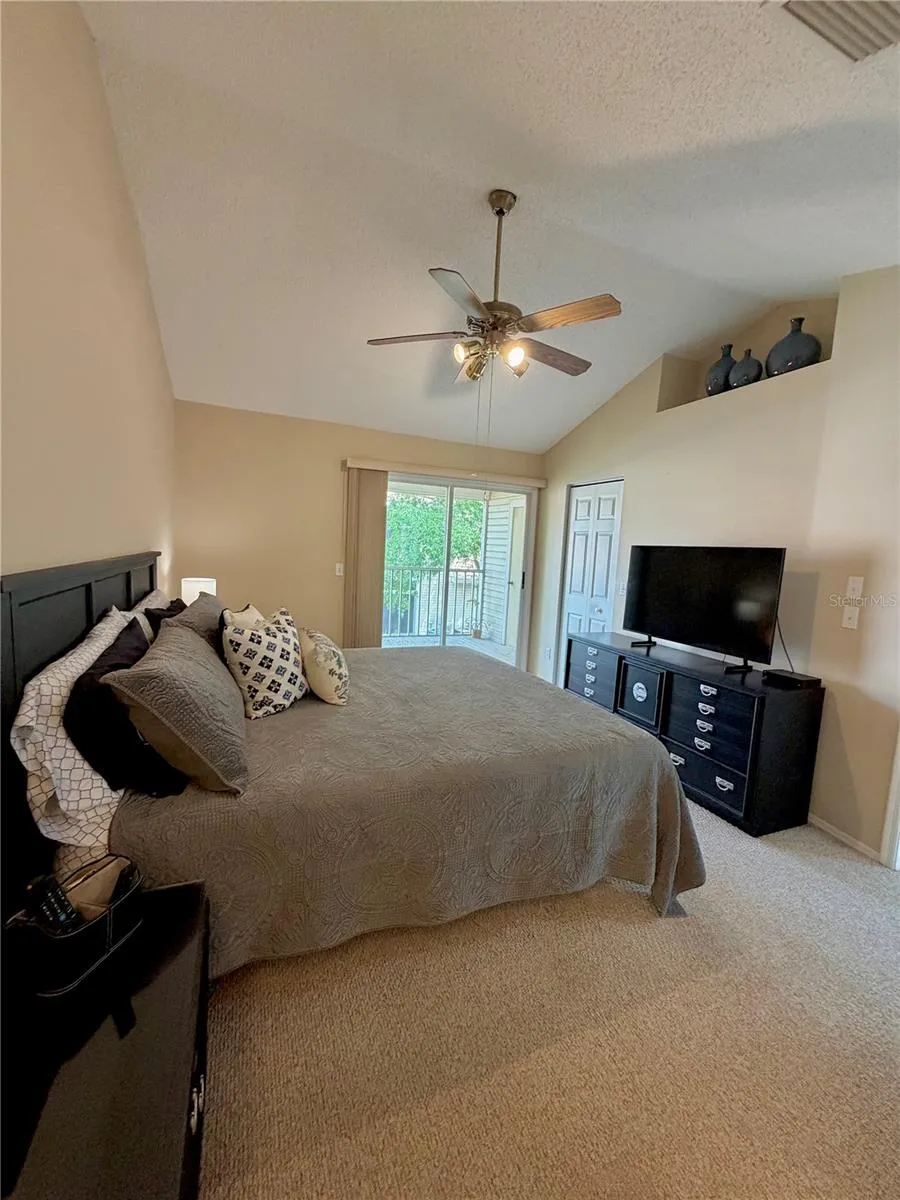 2122 CLOVER HILL ROAD Palm Harbor, FL 34683