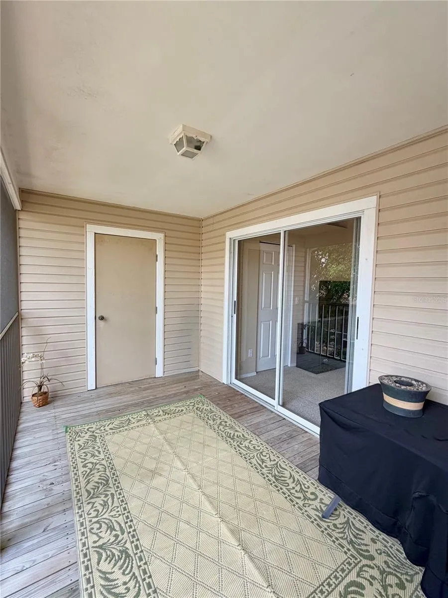 2122 CLOVER HILL ROAD Palm Harbor, FL 34683