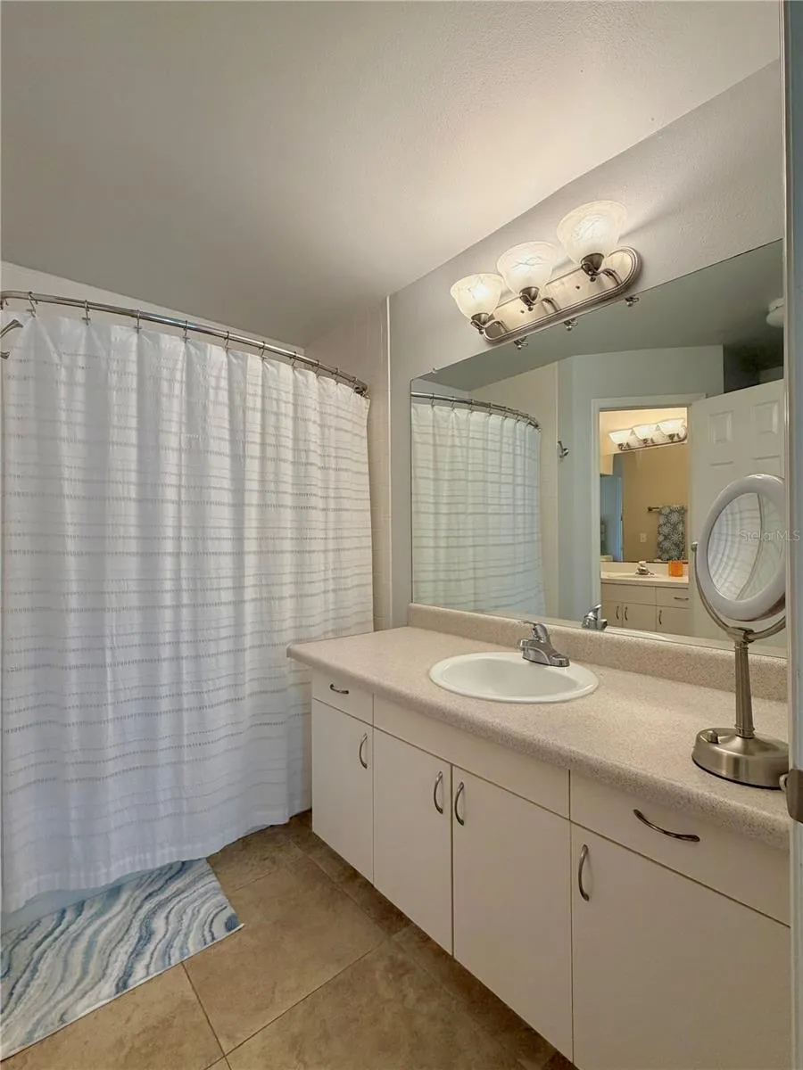 2122 CLOVER HILL ROAD Palm Harbor, FL 34683