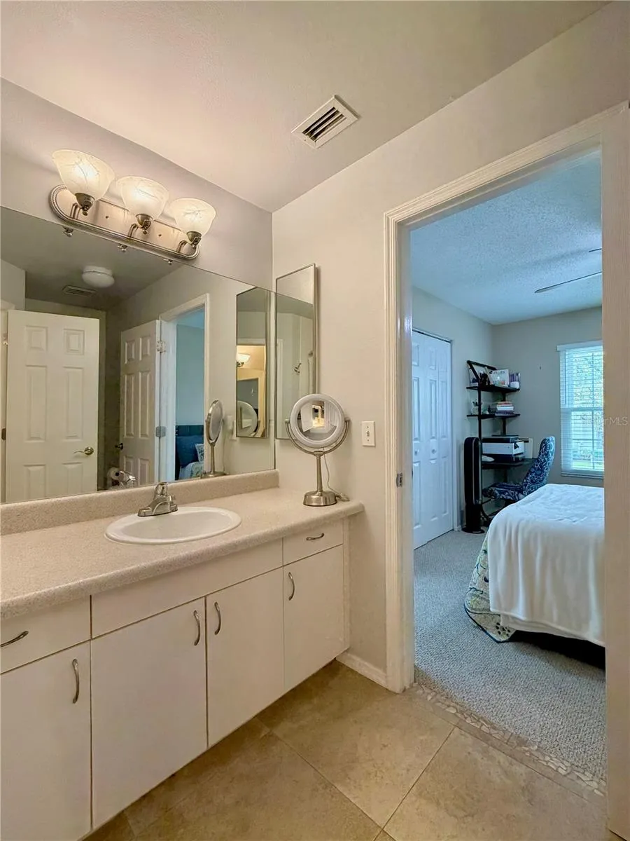 2122 CLOVER HILL ROAD Palm Harbor, FL 34683