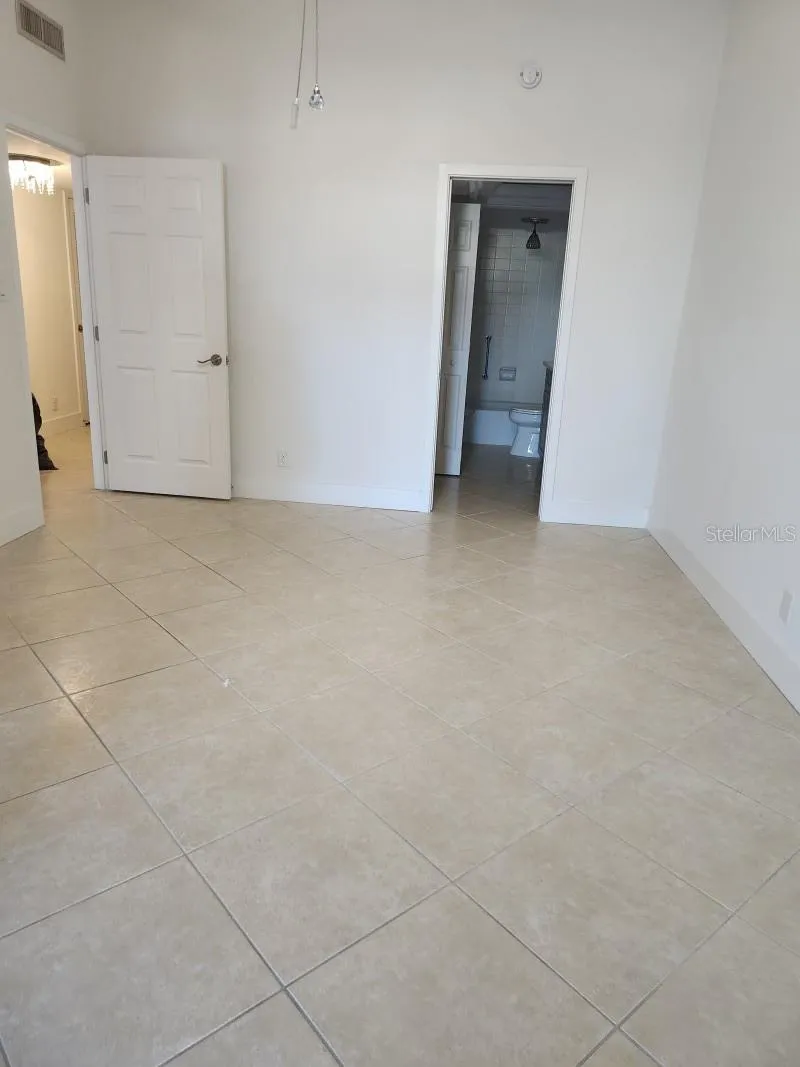7400 SUN ISLAND DRIVE S #107 South Pasadena, FL 33707