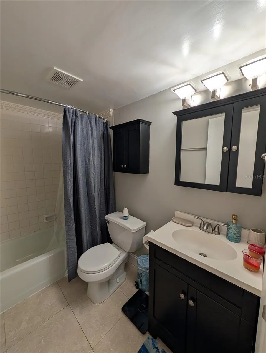 255 DOLPHIN POINT #505 Clearwater Beach, FL 33767