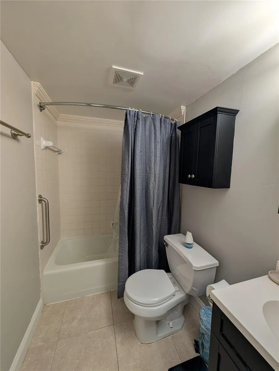 255 DOLPHIN POINT #505 Clearwater Beach, FL 33767