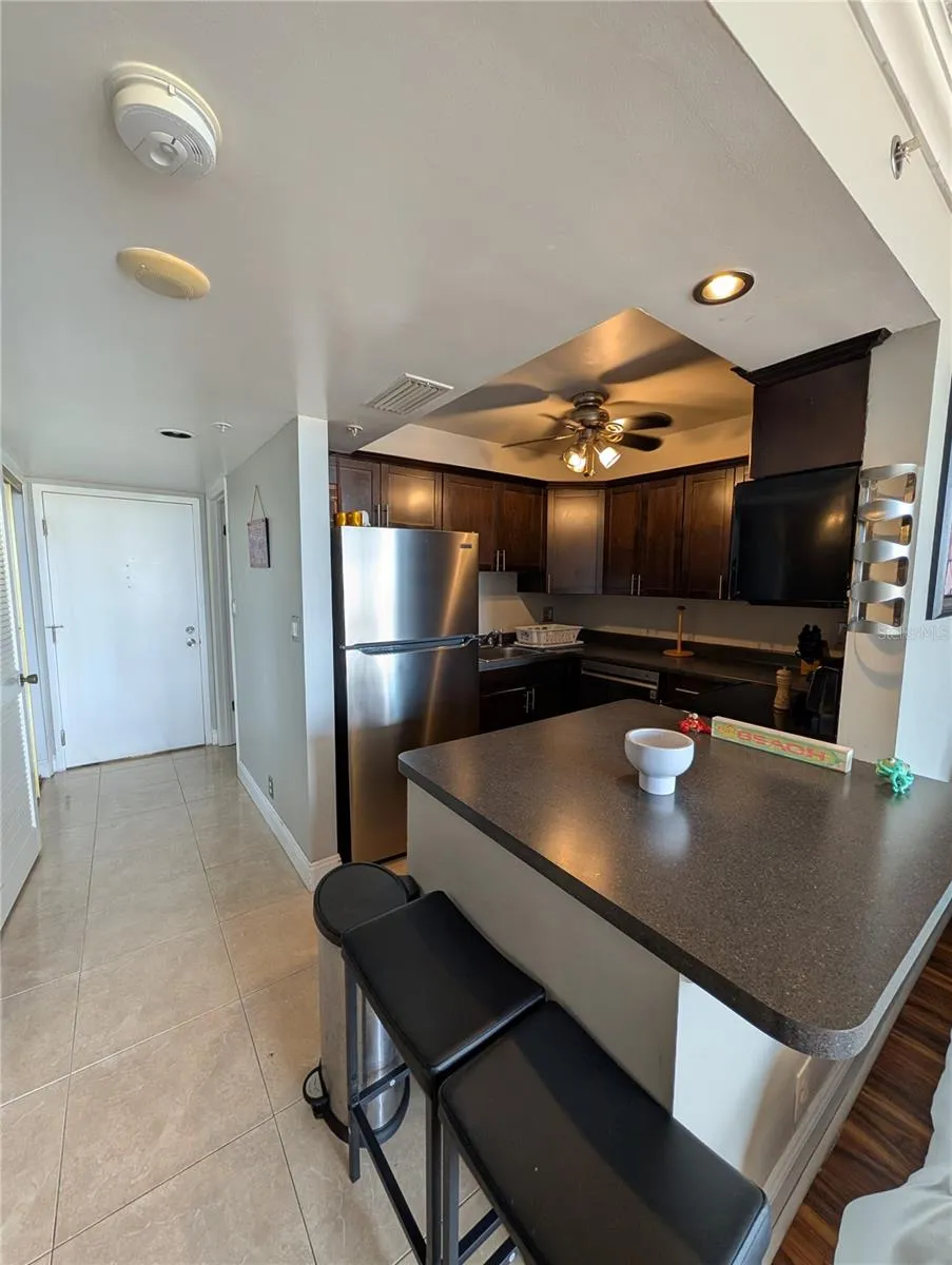 255 DOLPHIN POINT #505 Clearwater Beach, FL 33767
