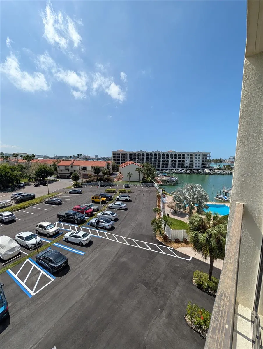 255 DOLPHIN POINT #505 Clearwater Beach, FL 33767