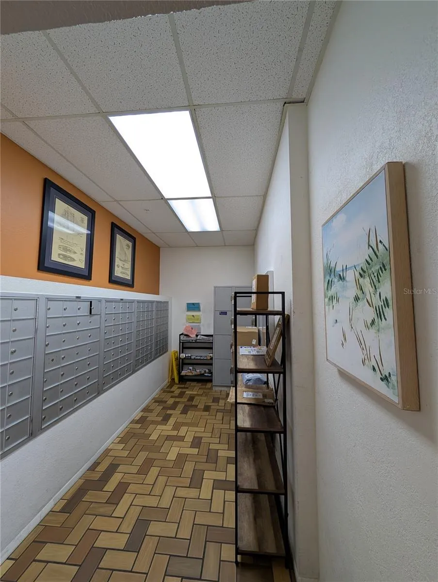 255 DOLPHIN POINT #505 Clearwater Beach, FL 33767