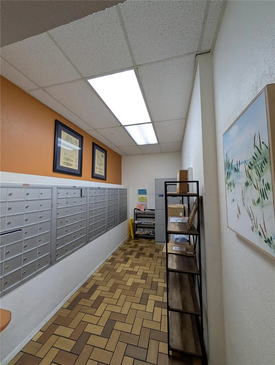 255 DOLPHIN POINT #505 Clearwater Beach, FL 33767