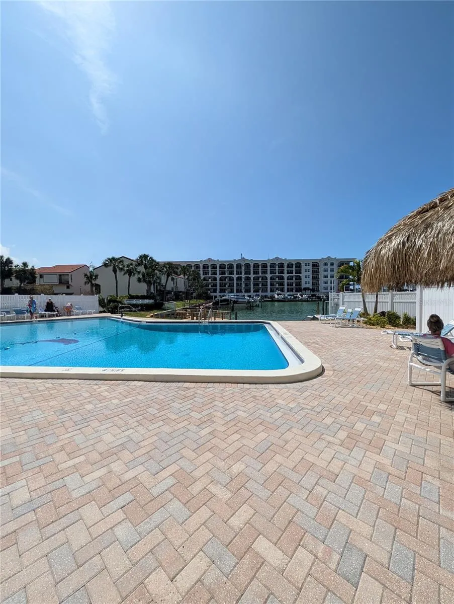255 DOLPHIN POINT #505 Clearwater Beach, FL 33767