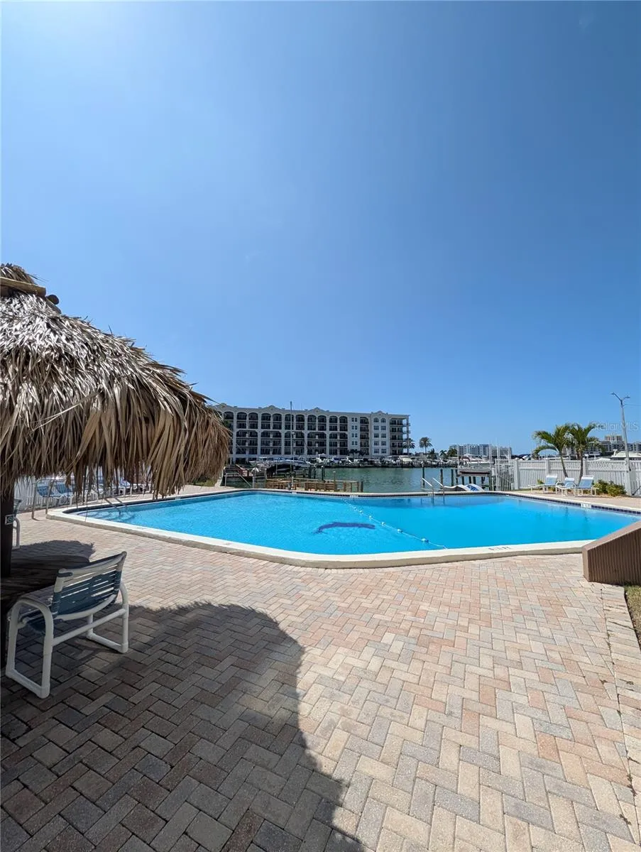 255 DOLPHIN POINT #505 Clearwater Beach, FL 33767