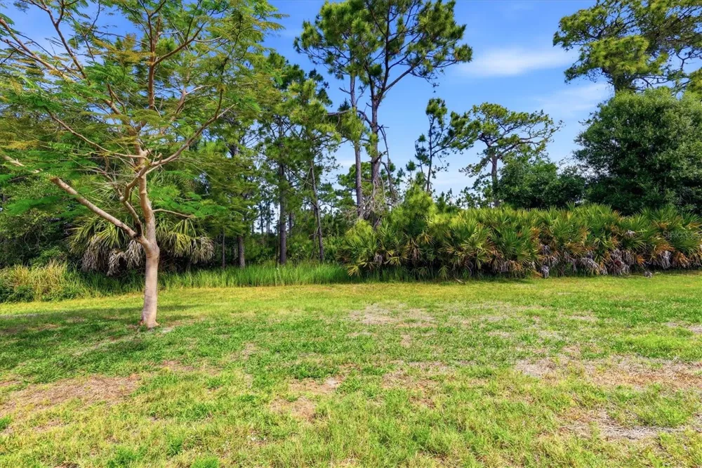 1528 SCARLETT AVENUE North Port, FL 34289