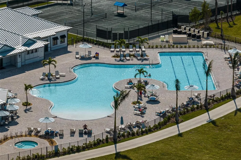 14061 HERITAGE LANDING BOULEVARD #411 Punta Gorda, FL 33955