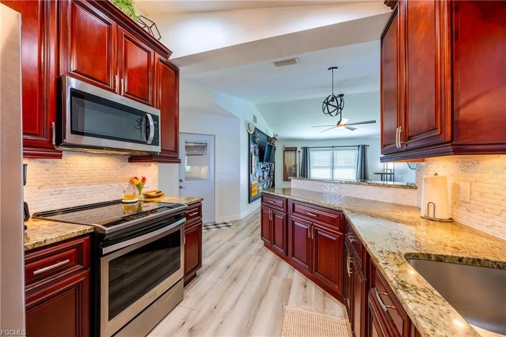 420 SW 37TH STREET Cape Coral, FL 33914