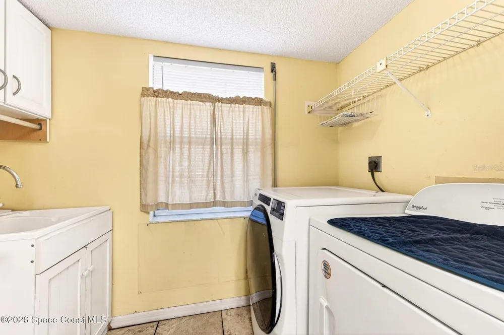 580 S BREVARD AVENUE #815 Cocoa Beach, FL 32931